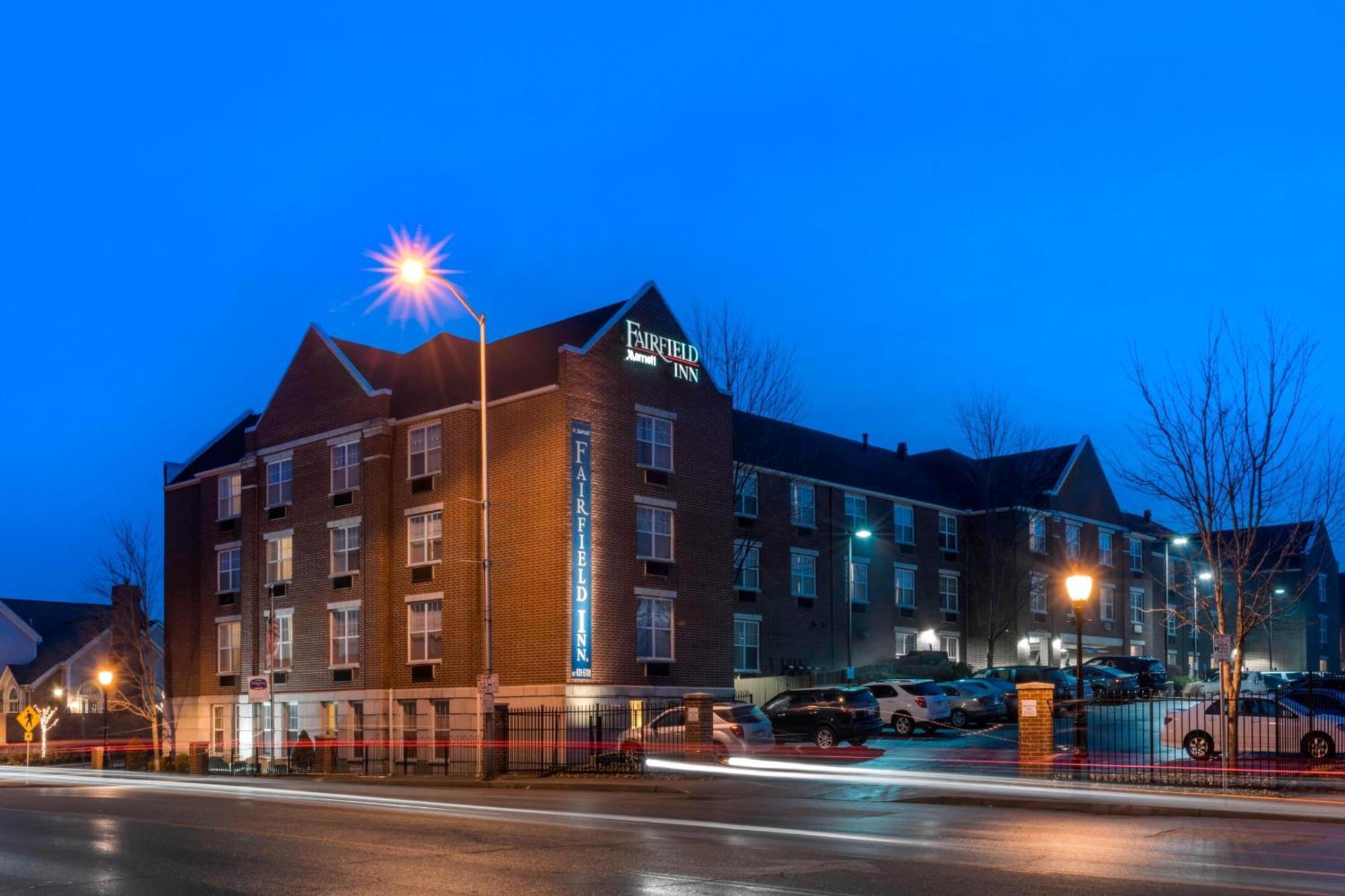 Fairfield Inn Kansas City Downtown/Union Hill Zewnętrze zdjęcie