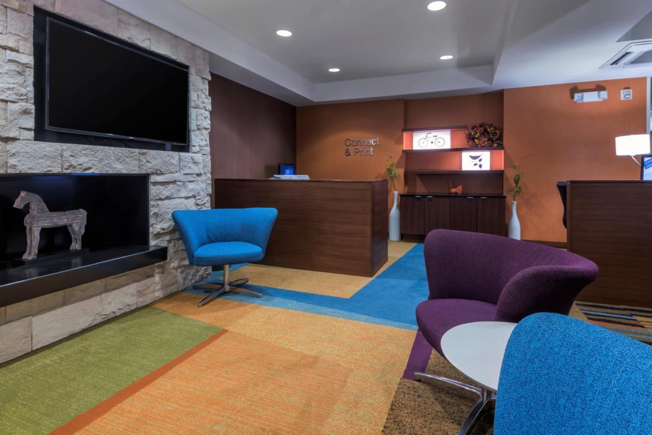Fairfield Inn Kansas City Downtown/Union Hill Zewnętrze zdjęcie